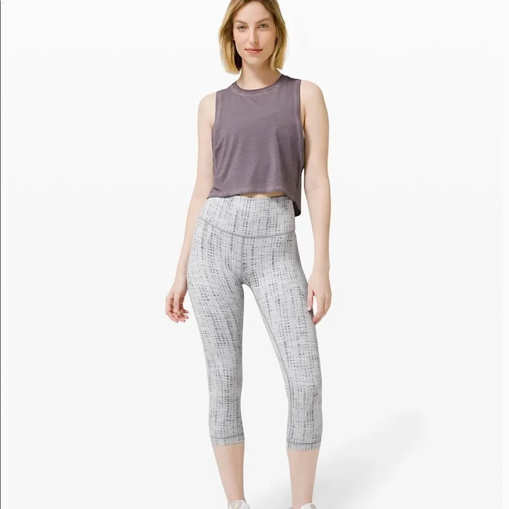 Wunder Under HR Crop 21” *Jac